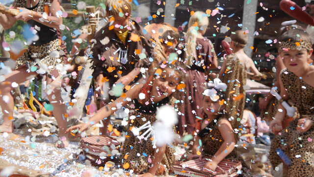 Goûter et bataille de confettis