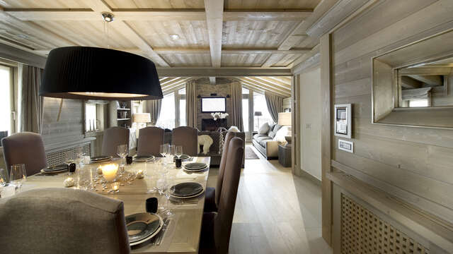 Chalet Black & White Pearl